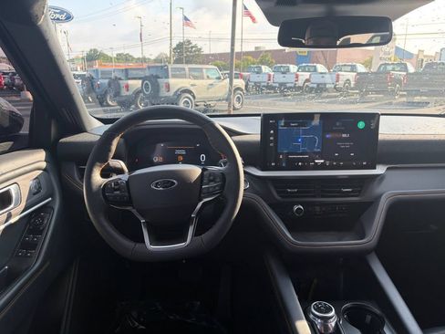 Certified 2026 Ford Explorer Tremor w/ Tremor Convenience Package AWD/4WD image 9