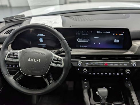 Certified 2025 Kia Telluride EX X-Line AWD/4WD image 5