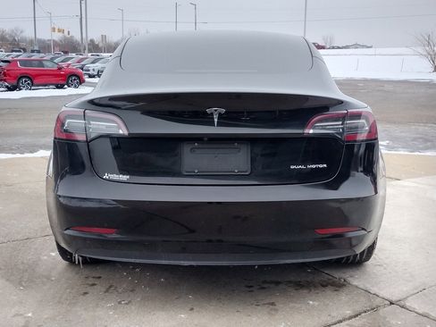 Used 2022 Tesla Model 3 Long Range image 18