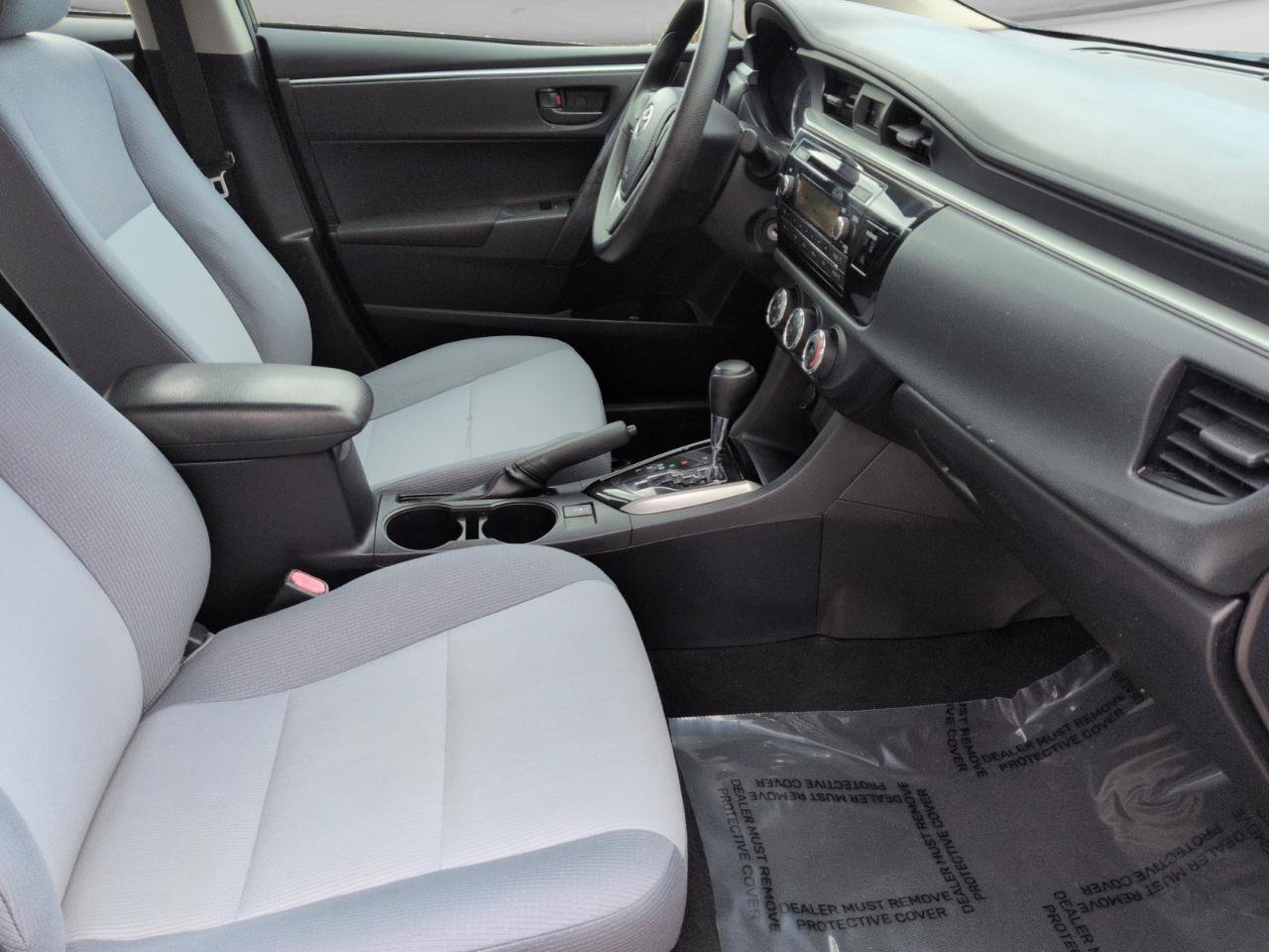 Used 2014 Toyota Corolla L FWD image 16