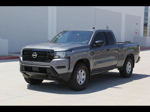 Used 2022 Nissan Frontier S w/ Technology Package AWD/4WD image 1