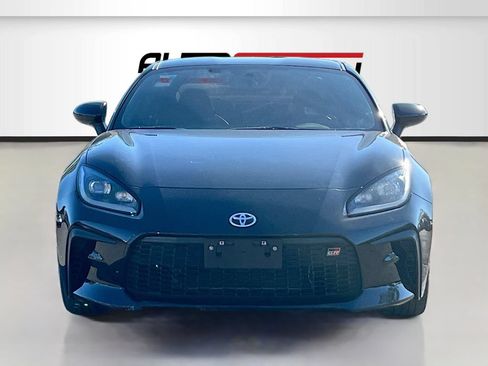Used 2024 Toyota GR86 Premium RWD image 2