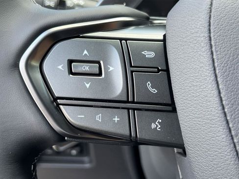 New 2025 Lexus LX 700h Overtrail image 19