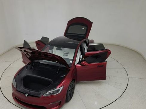 Used 2024 Tesla Model S Plaid AWD/4WD image 30