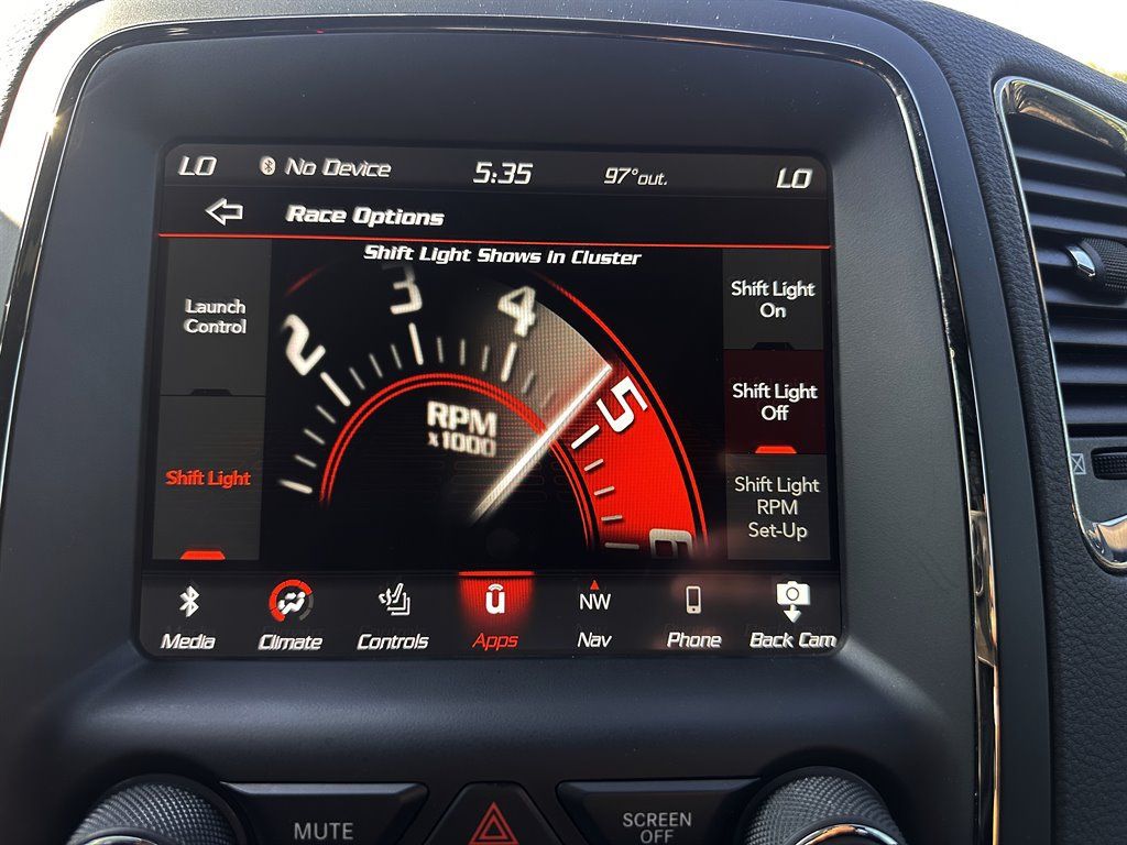 Used 2018 Dodge Durango SRT w/ Technology Group AWD/4WD image 21