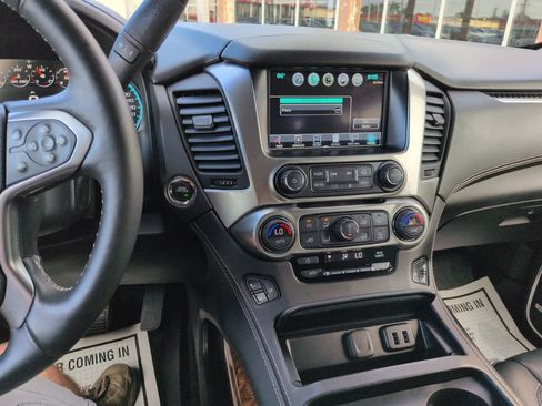 Used 2017 Chevrolet Tahoe Premier AWD/4WD image 17