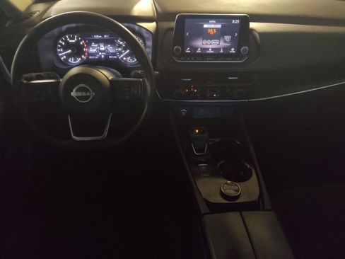 Used 2023 Nissan Rogue S AWD/4WD image 22