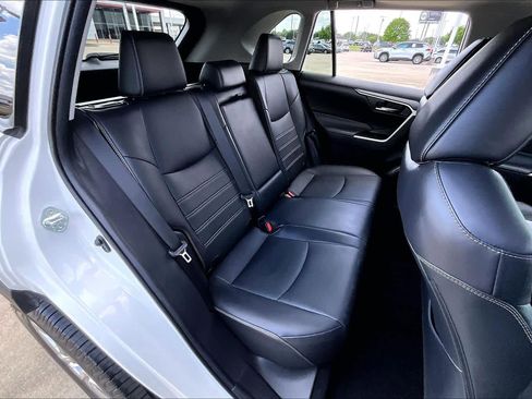 Certified 2021 Toyota RAV4 XLE Premium image 21