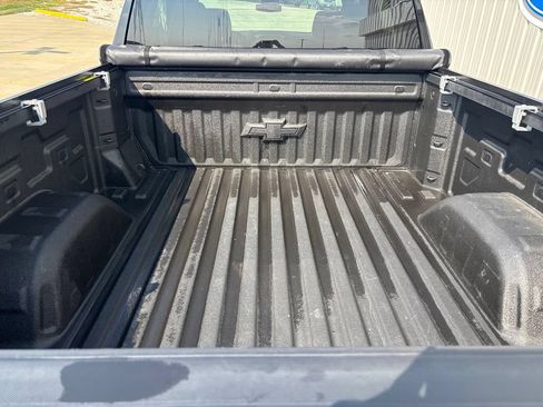 Used 2022 Chevrolet Silverado 1500 Custom w/ Rally Edition AWD/4WD image 10