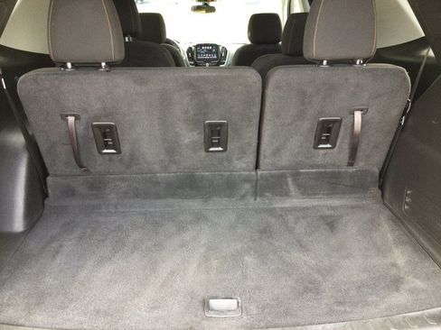 Used 2019 Chevrolet Traverse LT AWD/4WD image 16