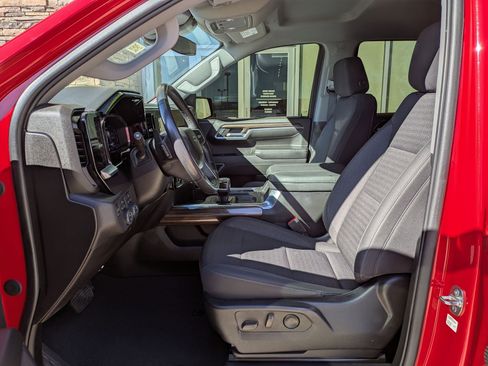 Certified 2023 Chevrolet Silverado 1500 RST image 17