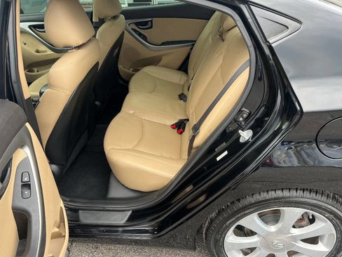 Used 2012 Hyundai Elantra Limited image 23