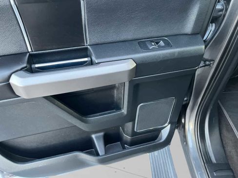 Used 2020 Ford F150 Platinum w/ Equipment Group 701A Luxury image 31