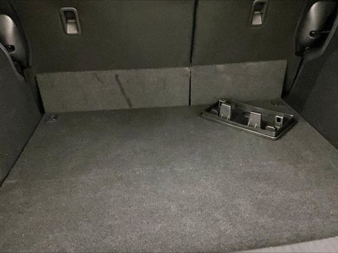 Used 2021 Honda HR-V EX-L image 33