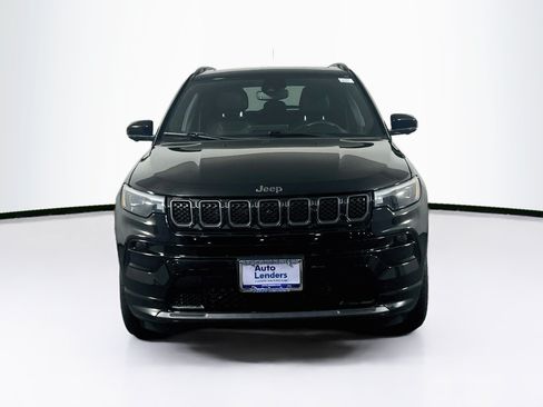 Used 2023 Jeep Compass High Altitude w/ Driver Assist Group I AWD/4WD image 2