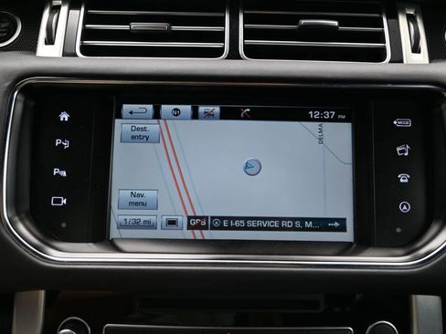Used 2016 Land Rover Range Rover HSE image 24