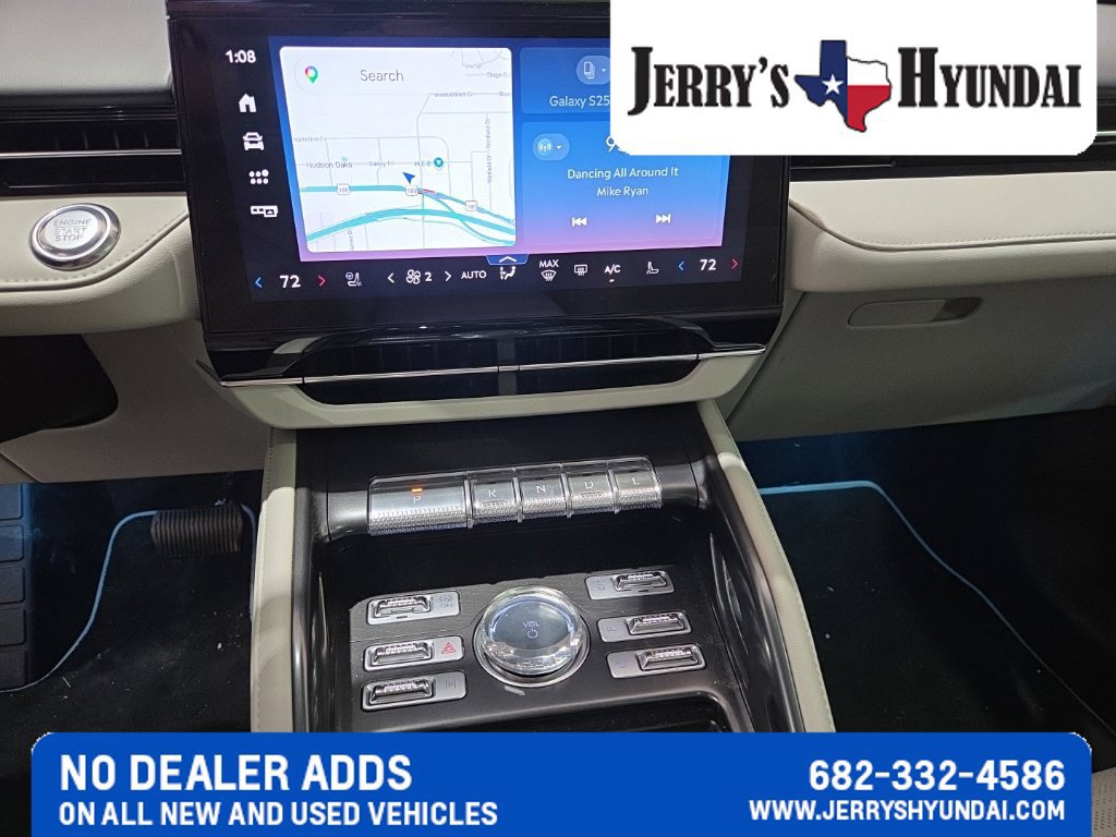 Used 2026 Lincoln Nautilus Reserve AWD/4WD image 13