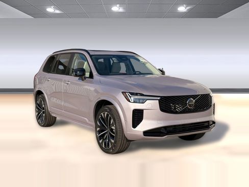 New 2026 Volvo XC90 B6 Ultra w/ Protection Package AWD/4WD image 6