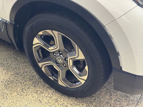Used 2019 Honda CR-V EX image 4