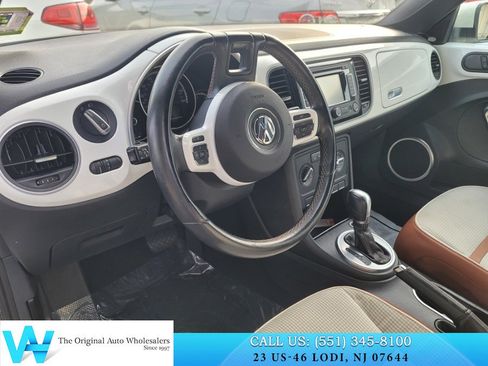Used 2015 Volkswagen Beetle 1.8T FWD image 18
