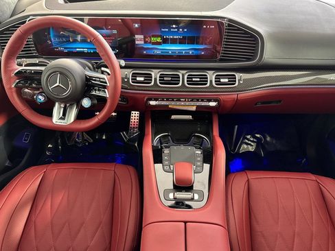 New 2026 Mercedes-Benz GLS 63 AMG 4MATIC image 14