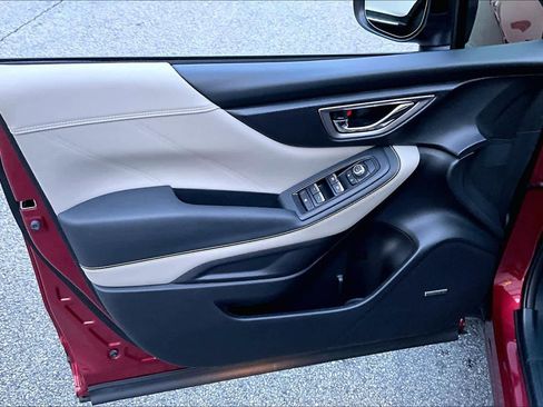 Used 2022 Subaru Forester Limited image 21