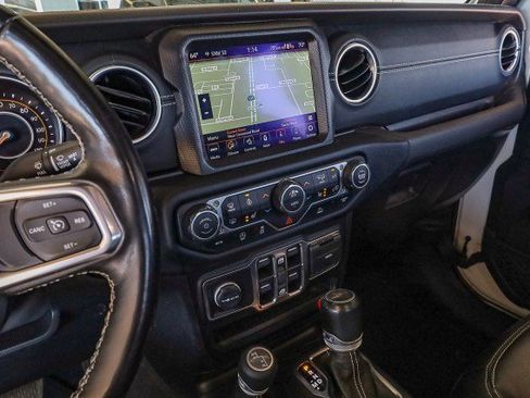 Used 2021 Jeep Gladiator Overland w/ Popular Equipment Package image 14