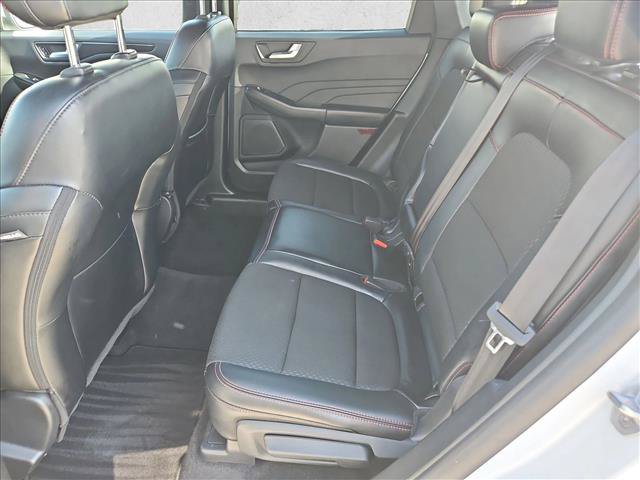 Used 2025 Ford Escape ST-Line Select AWD/4WD image 18