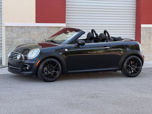 Used 2013 MINI Cooper Roadster FWD image 19