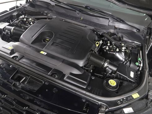 Used 2020 Land Rover Range Rover HSE image 20