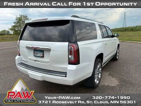 Used 2016 GMC Yukon XL Denali w/ Open Road Package AWD/4WD image 8