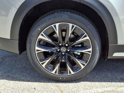 New 2026 MAZDA CX-90 Plug-In Hybrid w/ Premium Plus AWD/4WD image 4