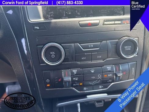 Used 2019 Ford Explorer XLT w/ Equipment Group 202A AWD/4WD image 12