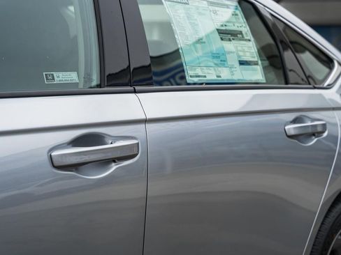 New 2025 Honda Accord EX-L image 15