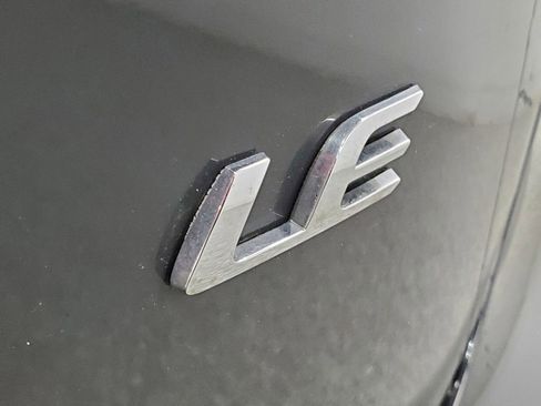 Used 2024 Toyota Corolla LE image 22