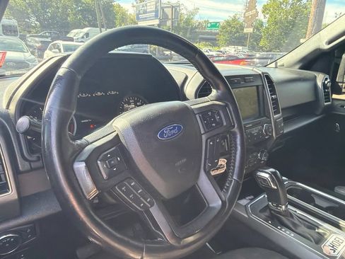 Used 2019 Ford F150 XLT w/ Equipment Group 302A Luxury AWD/4WD image 10