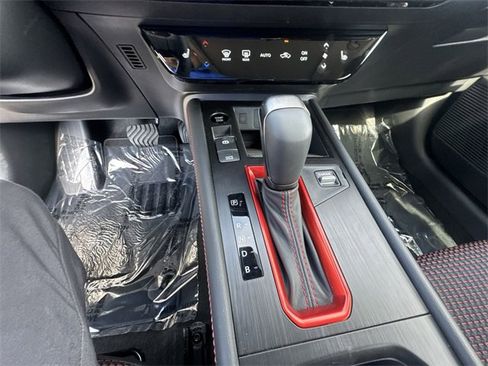 New 2025 Nissan Kicks SR w/ SR Premium Package image 19