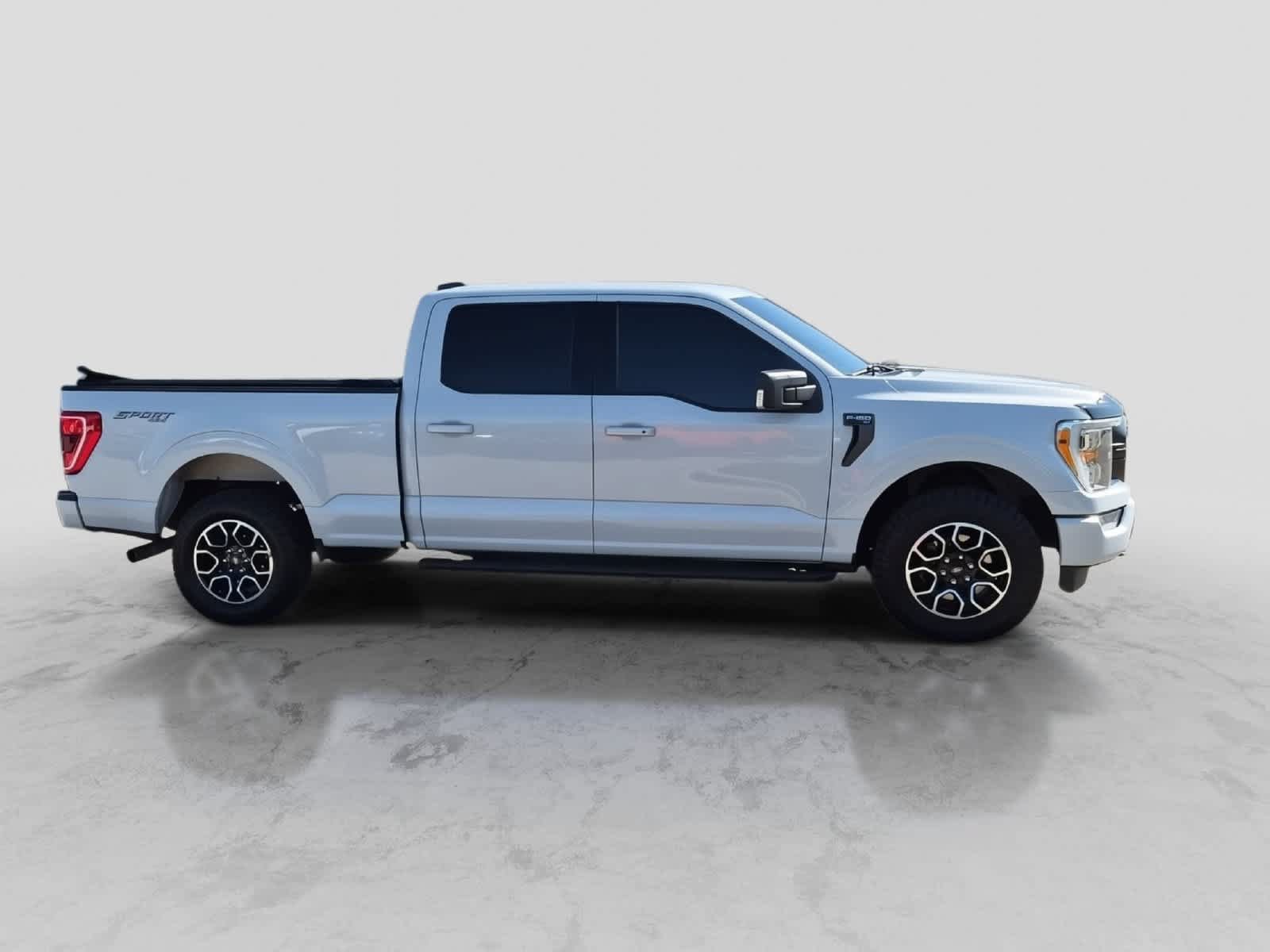 Used 2021 Ford F150 XLT w/ Equipment Group 302A High AWD/4WD image 9