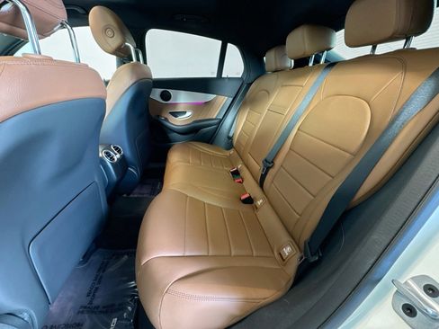 Certified 2022 Mercedes-Benz GLC 300 4MATIC Coupe image 23