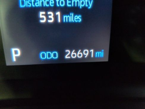 Used 2024 Toyota Sienna XLE image 16