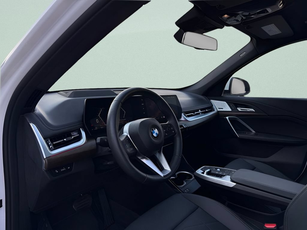 Certified 2025 BMW X1 xDrive28i w/ Premium Package AWD/4WD image 9