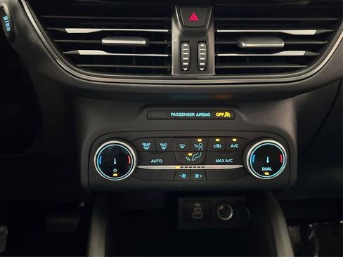 Used 2025 Ford Escape Active image 33