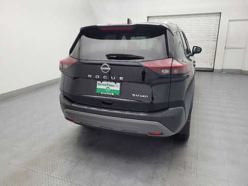 Used 2022 Nissan Rogue SV w/ SV Premium Package image 7