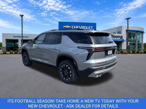 New 2027 Chevrolet Traverse Z71 w/ Driver Confidence Package AWD/4WD image 5