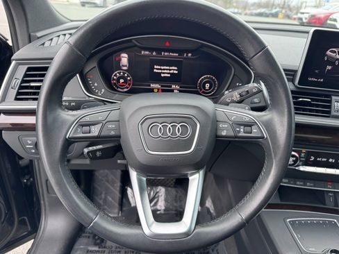 Used 2018 Audi Q5 2.0T w/ Premium Plus Package image 21