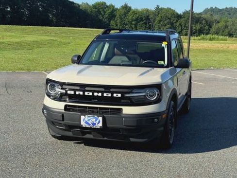 Used 2024 Ford Bronco Sport Outer Banks AWD/4WD image 3