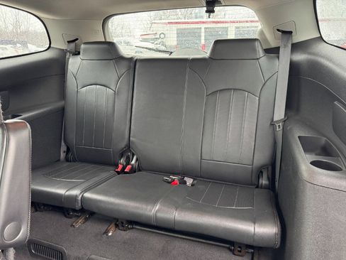 Used 2015 Buick Enclave Leather image 17