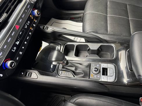 Used 2021 Kia Telluride EX w/ EX Premium Package AWD/4WD image 6