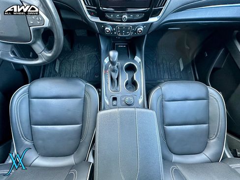 Used 2022 Chevrolet Traverse Premier w/ LPO, Floor Liner Package AWD/4WD image 36