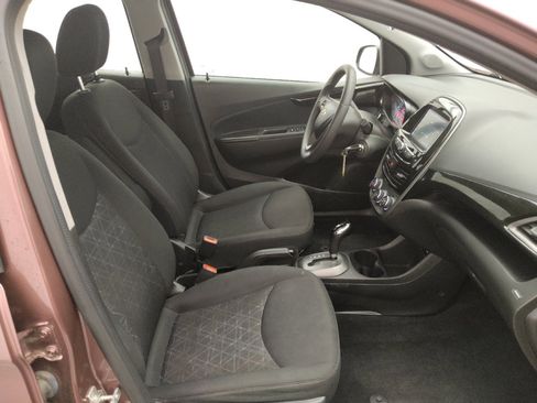 Used 2021 Chevrolet Spark LT FWD image 21